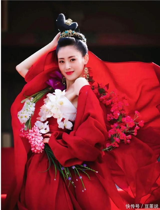 163身高的女明星_女明星身高揭秘_高个脸女星盘点