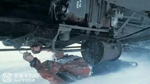 尸速列车在线观看国语_火车悬疑电影推荐_火车上的电影故事