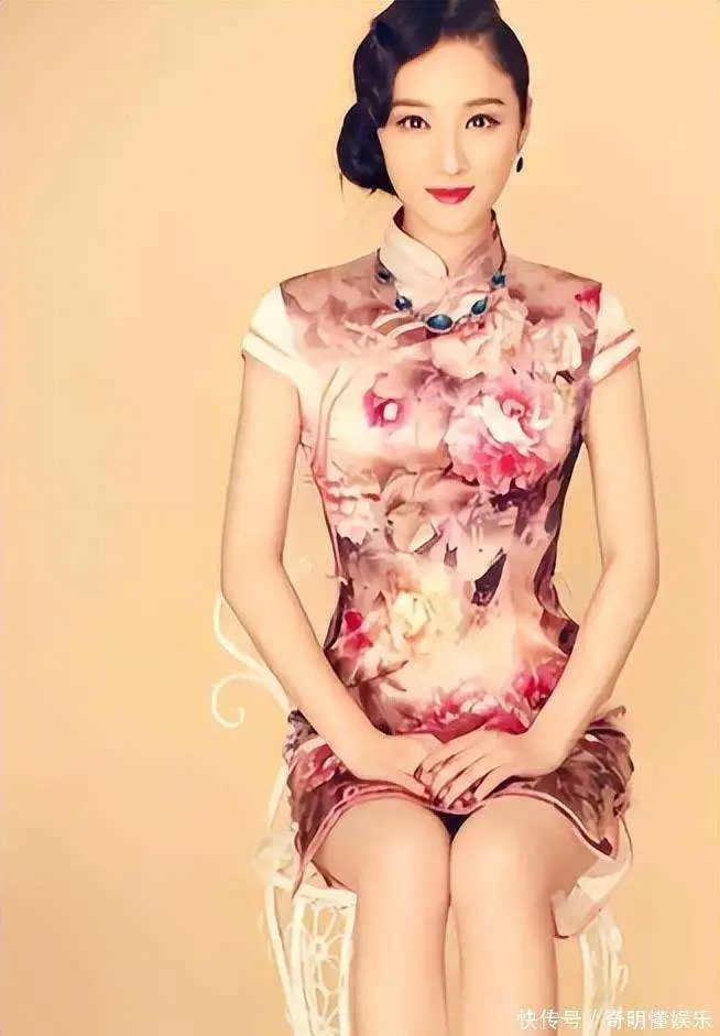 娱乐圈举报电话_张艺谋超生事件 何珺举报张艺谋 蝴蝶效应娱乐圈