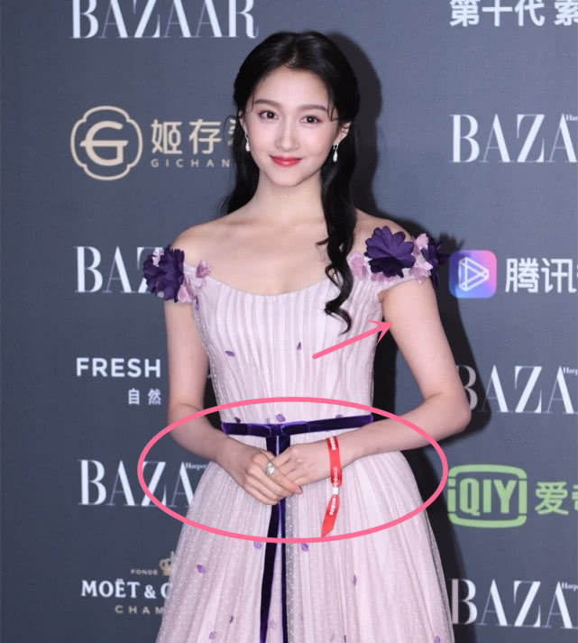 关晓彤骨架大肉多_大骨架还瘦的女明星_关晓彤最想撕掉的标签